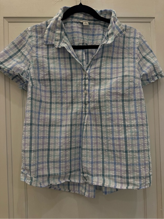 L.L. Bean Tops - L.L.Bean Women's Vacationland Seersucker Shirt
